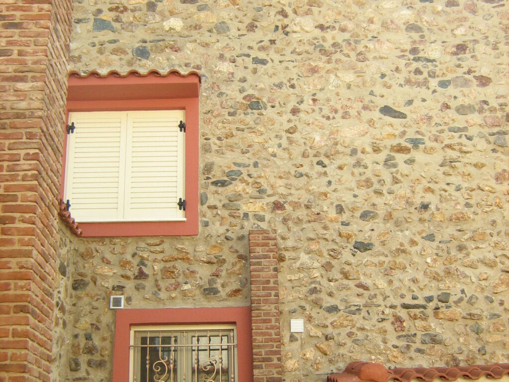 Πέτρινα Σπίτια